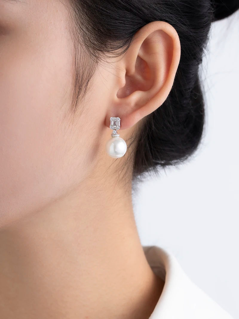 Shell Pearl Earrings Silver Bright White Elegant Luxury Jewelry