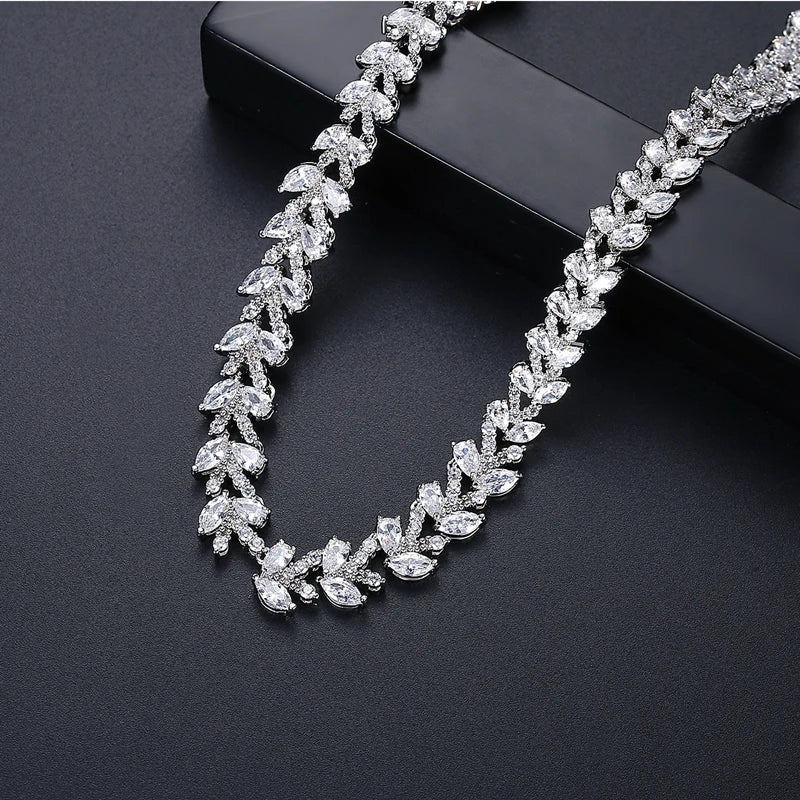 Diamond Necklace Luxury Design For Women Heart Shape Jewelry