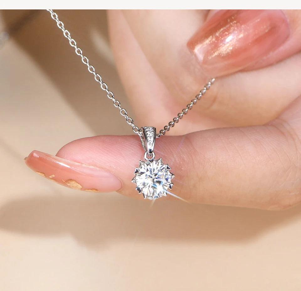 Silver necklace Round 1 Carat Pendant Diamond