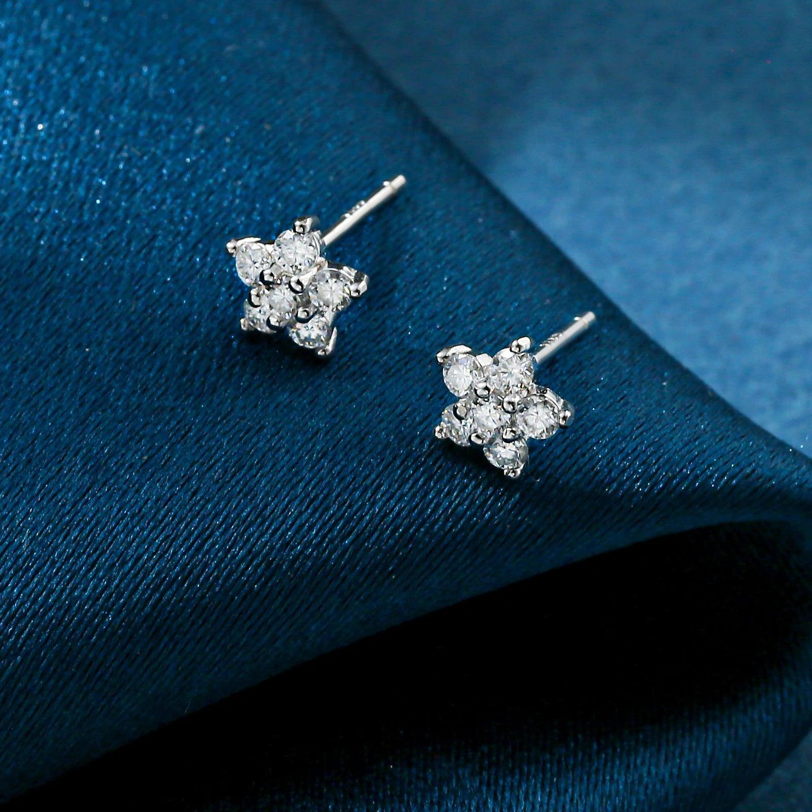 Moissanite Earring 5 Petal Flower White Gold Stud 925 Silver 