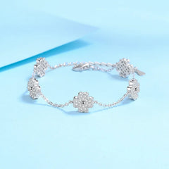 Clover Bracelet light luxury style micro-inlaid moissanite