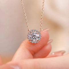 Moissanite Luxury Sparkling Diamond Necklaces Pendant Jewelry